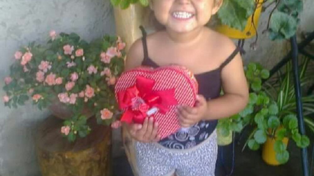 Xomara era feliz con su familia del corazón, hasta que las separaron.