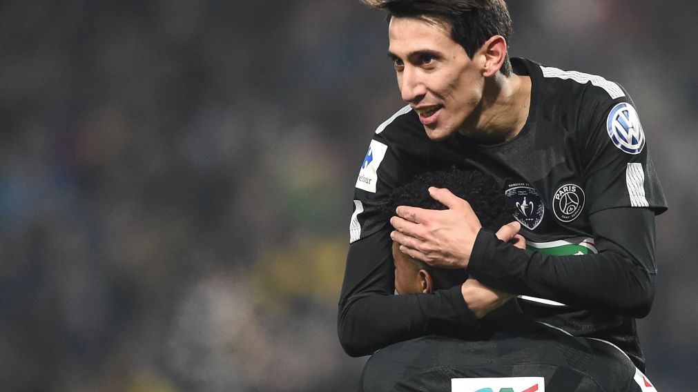 Abrazo de gol (AFP)