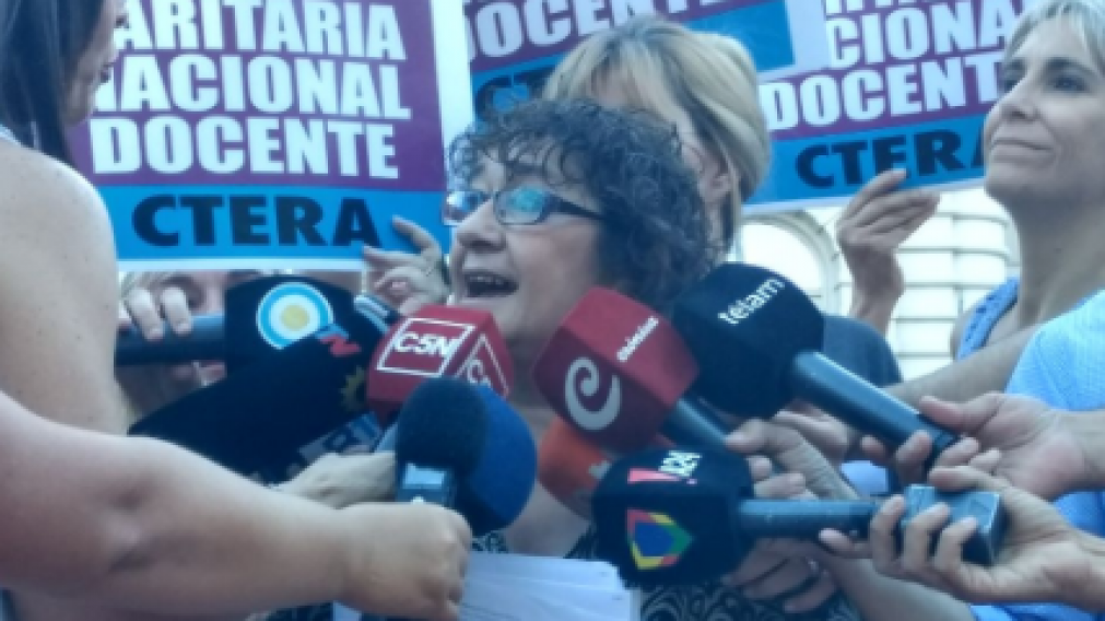 Sonia habló ante la prensa y apuntó contra el gobierno. (Twitter).