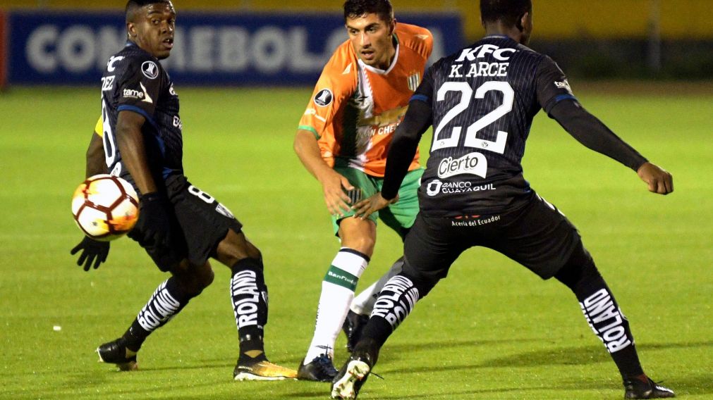 Banfield se la juega en Quito. (AFP)