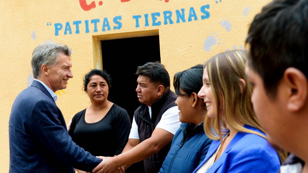 Jujuy: Macri visitó en Humahuaca el Centro de Desarrollo Infantil "Patitas Tiernas"