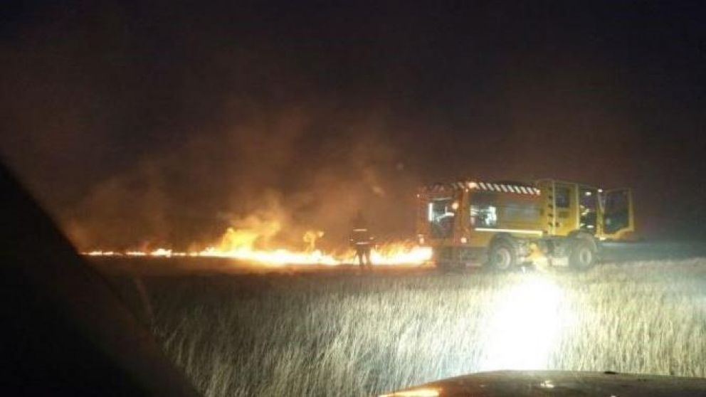 Tren provoc� mega incendio en Sierra de la Ventana
