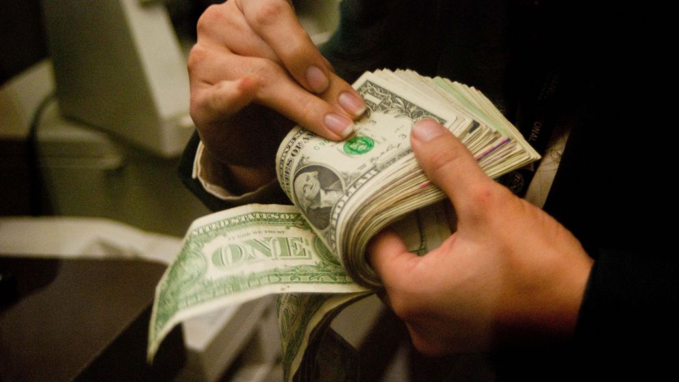 El dólar blue terminó en 19,95 pesos. (Archivo)