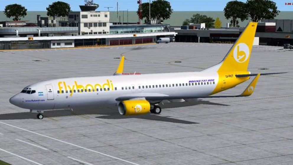 Flybondi, con un sólo avión y permiso para volar a todo el país.