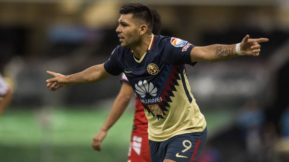 Silvio Romero sigue siendo jugador del América de México y nadie sabe dónde está