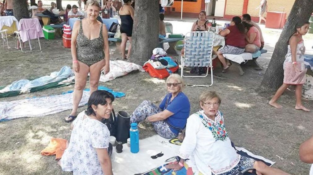 Un día genial para los abuelos de Dock Sud.