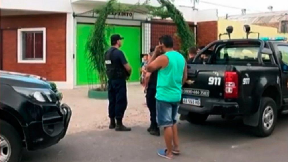 Trabaj� en el lugar personal de la Polic�a de Investigaciones (PDI) y el fiscal de turno.