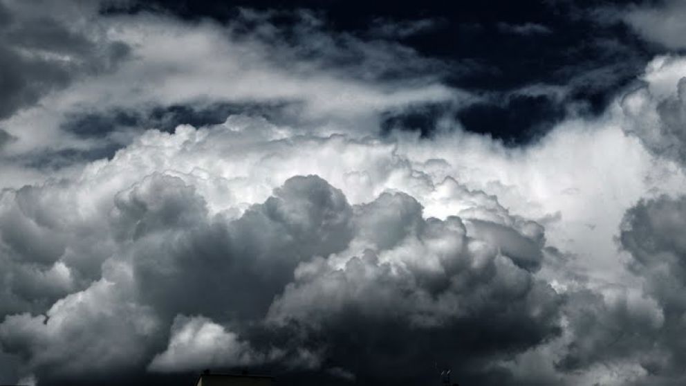 Locutor platense capturó un ovni con el celu