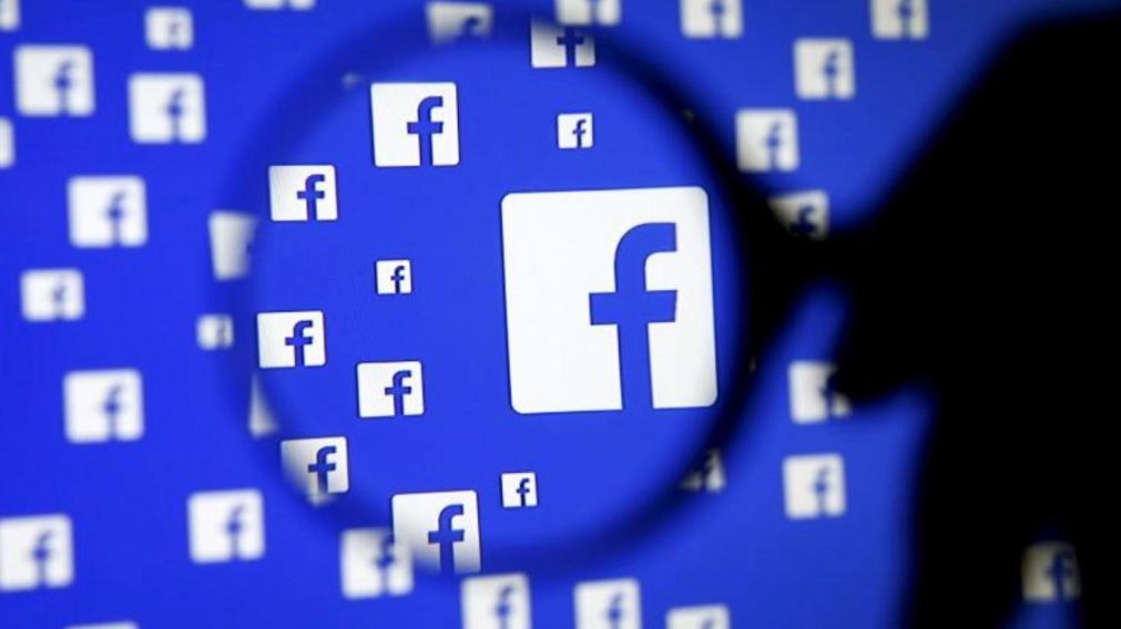 Facebook pone un "ejército" para combatir "haters"