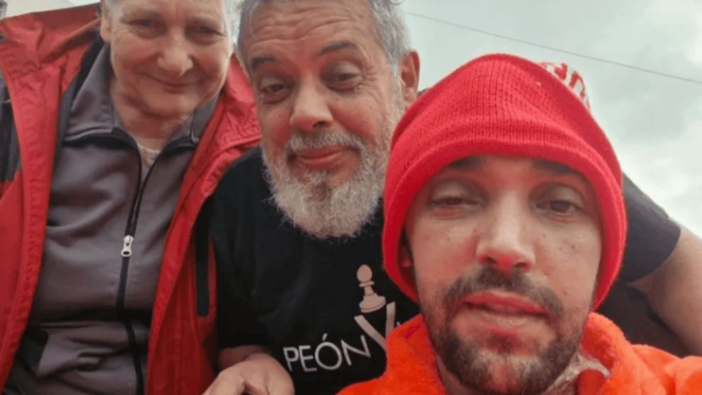 La familia del fotógrafo necesita donantes de sangre.