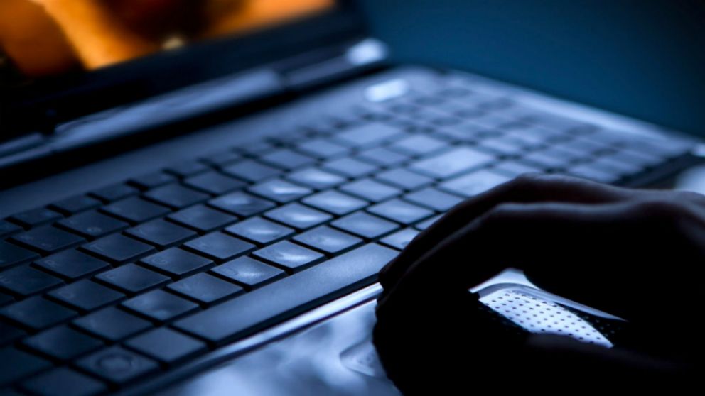 Falsa alarma de bomba nuclear hizo estallar visitas en página porno