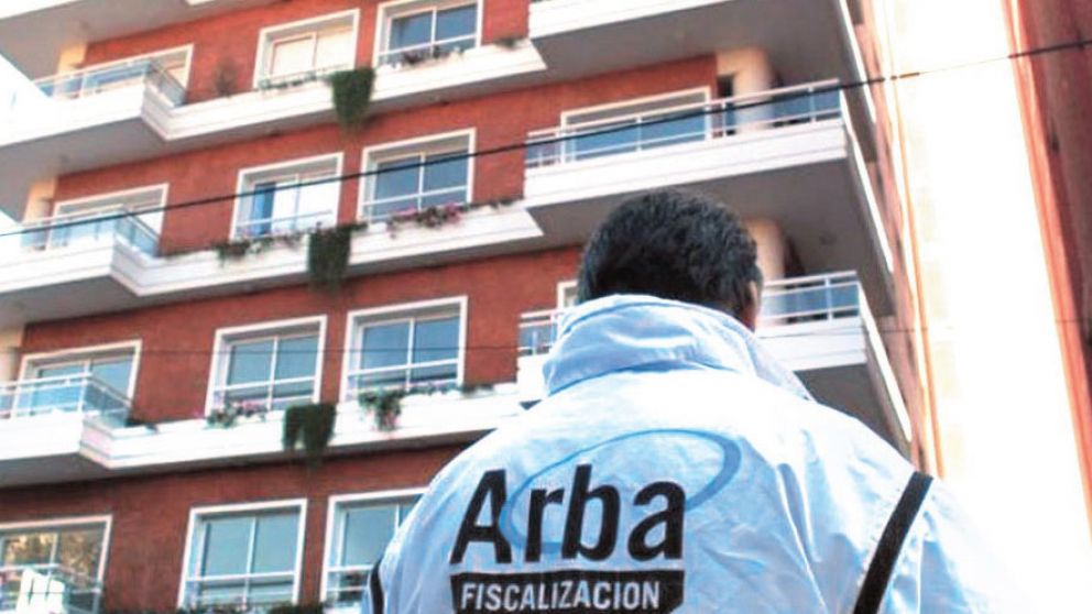 Una propiedad de 130.000 d�lares pagar� hasta $1.392 de impuestos. 