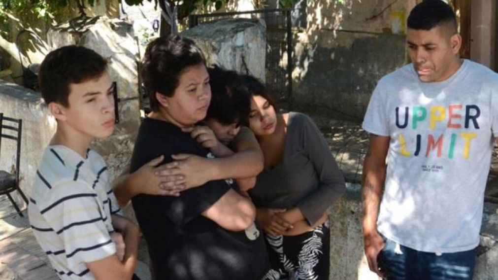 El hombre denunció haber sido atacado por policías.