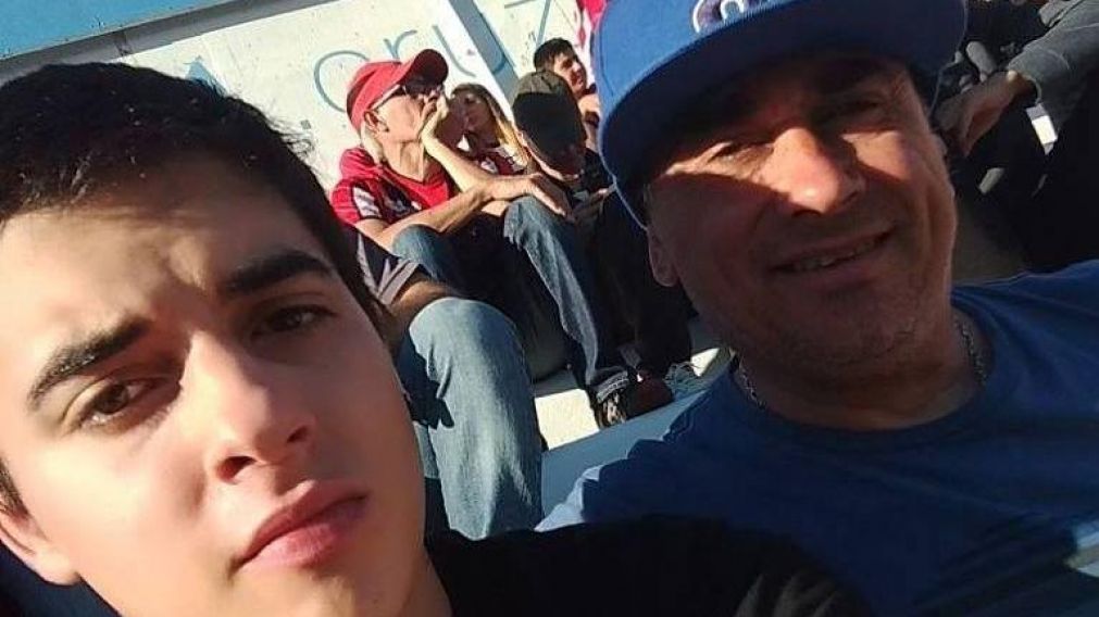 Fernando Pastorizzo y su padre, en un momento de alegría.