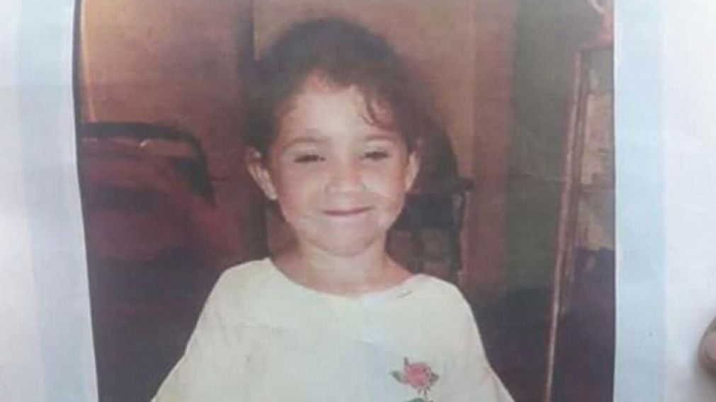Abril fue encontrada muerta en un baldío