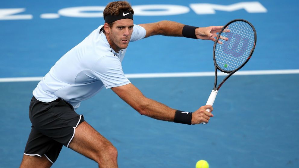 Del Potro, en acción ante Bautista Agut. Estuvo cerca, pero no le alcanzó para alzar el trofeo (AFP).