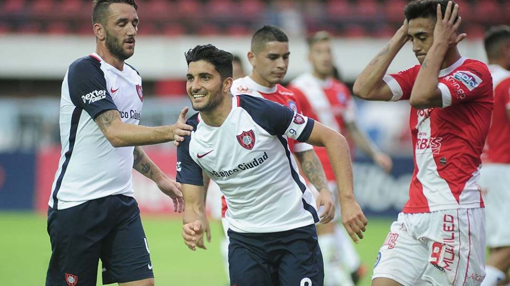 Blandi. Autor del primer gol del partido.(FotoBaires)