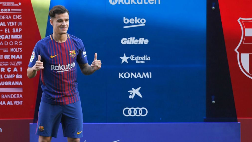 La felicidad del jugador en su presentaci�n (AFP).