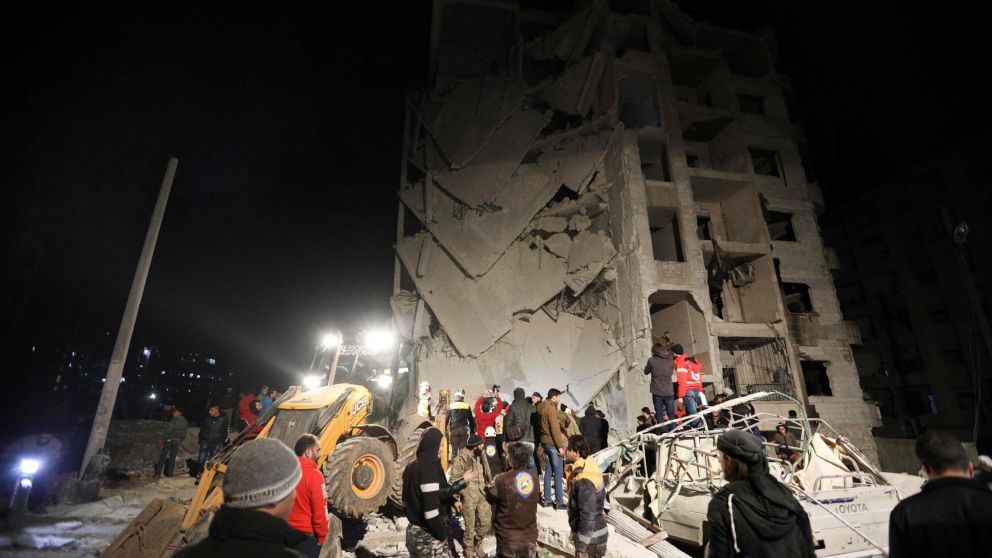 Destrucción y horror en Idleb (Fotos AFP).