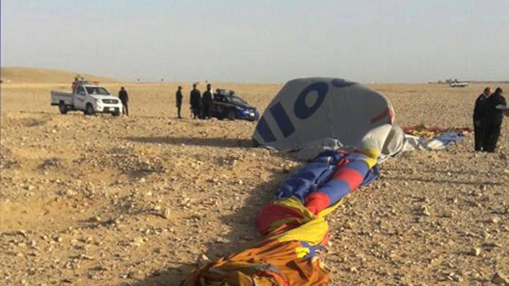 Así quedó el globo aerostático luego del accidente. (AFP).