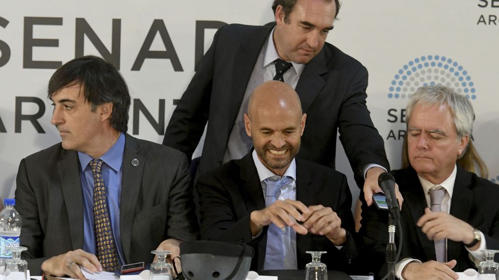 Sonrisas del oficialismo, tienen los números para aprobar.
