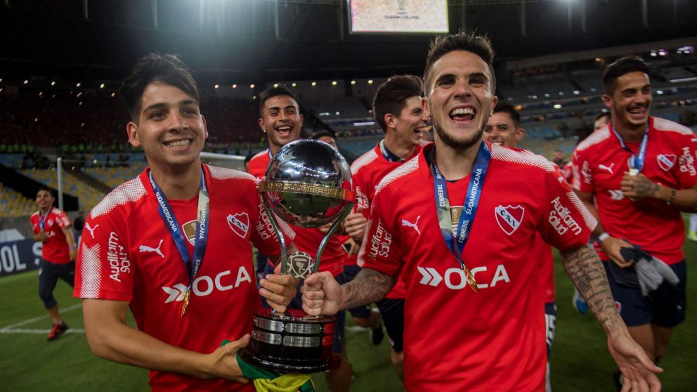 El "Rojo" recibe a Gremio en la ida de la Recopa Sudamericana. (AFP)