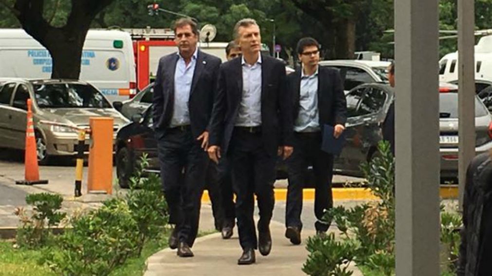 Macri visit� a los polic�as heridos en el Congreso