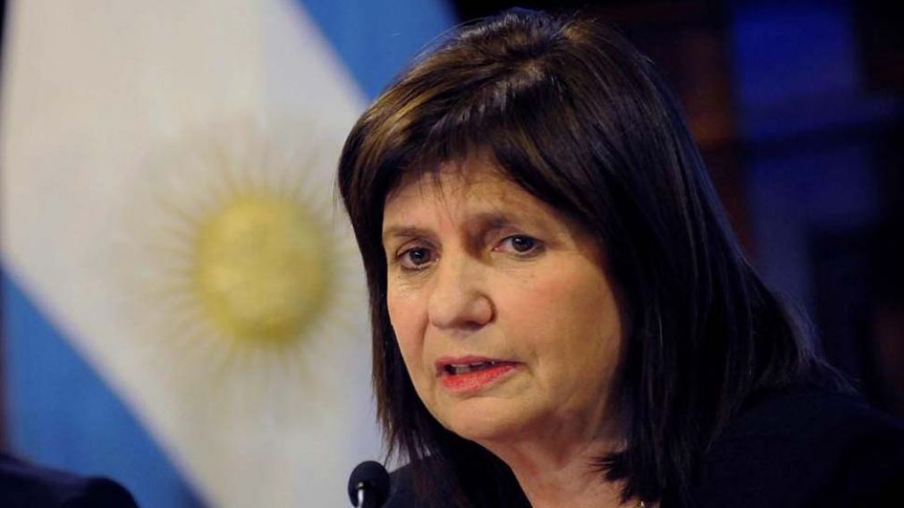 Bullrich. Maestros, científicos, mapuches y otros trabajadores ya fueron víctimas de su política de seguridad.