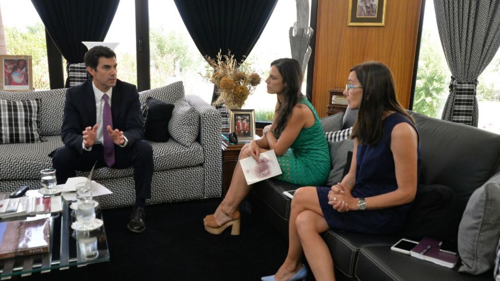 Urtubey junto a Analía Berruezo y Pamela Calletti.