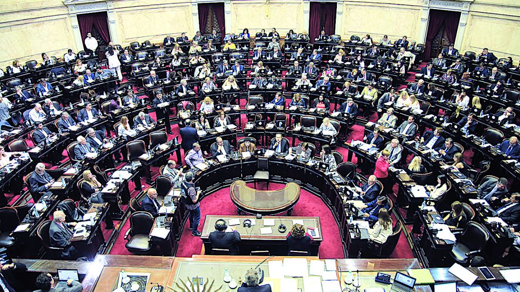 Arduas negociaciones en la cámara de Diputados.