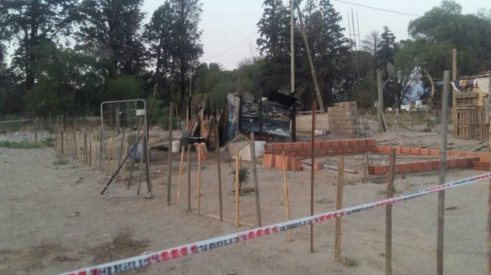 Mató a su bebé y esposa incendiando la casa con ellos adentro