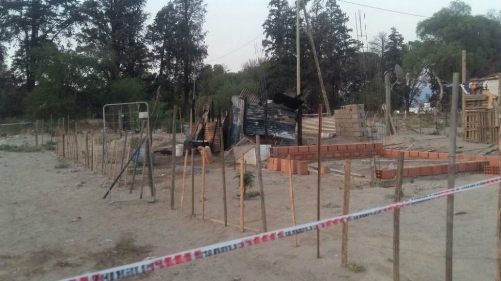 Mató a su bebé y esposa incendiando la casa con ellos adentro