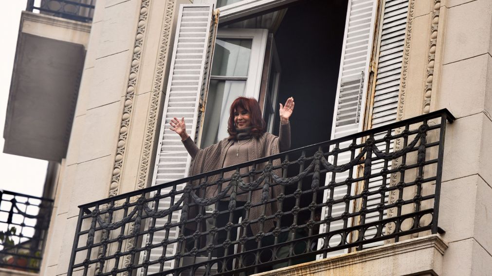 Cristina Kirchner envió el mensaje a los militantes mientras cumple prisión domiciliaria.