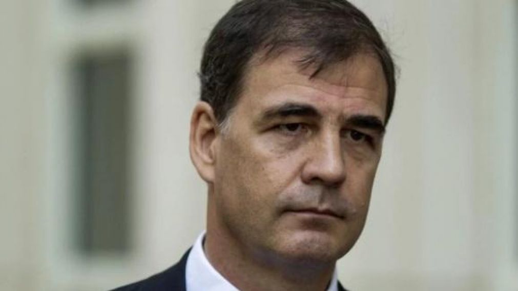 Burzaco�le pag� a Grondona�15 "palos verdes" en coimas