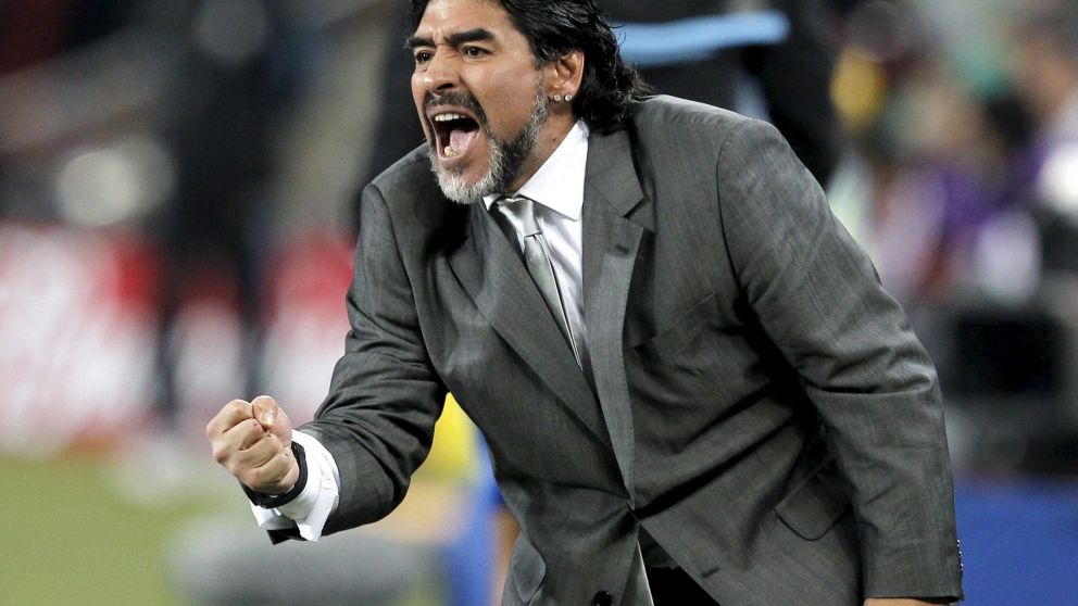 Diego en su rol de DT, durante el mundial de Sudáfrica.