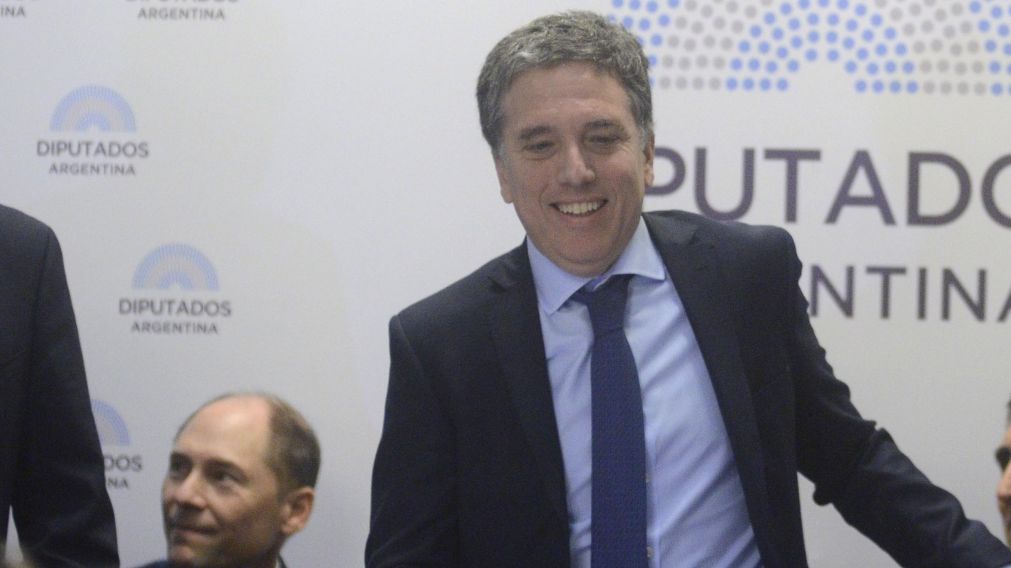 El ministro Dujovne envió el texto a las comisiones.