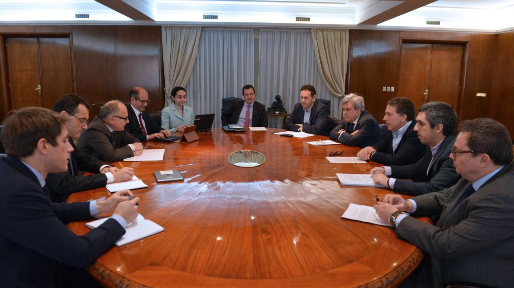 El ministro de Hacienda recibi� a las autoridades del FMI (DyN).