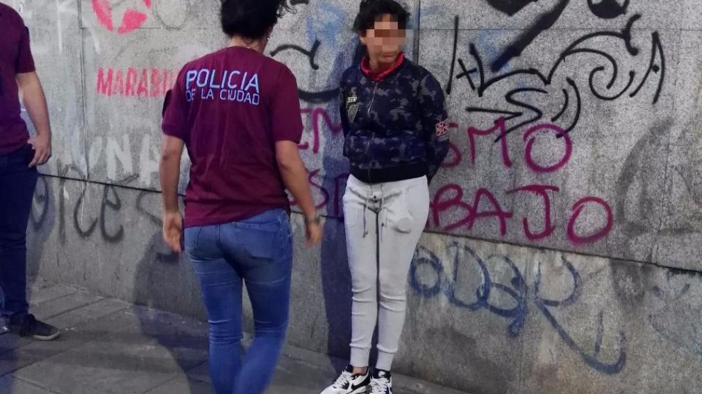 Las jóvenes asesinaron a una menor.