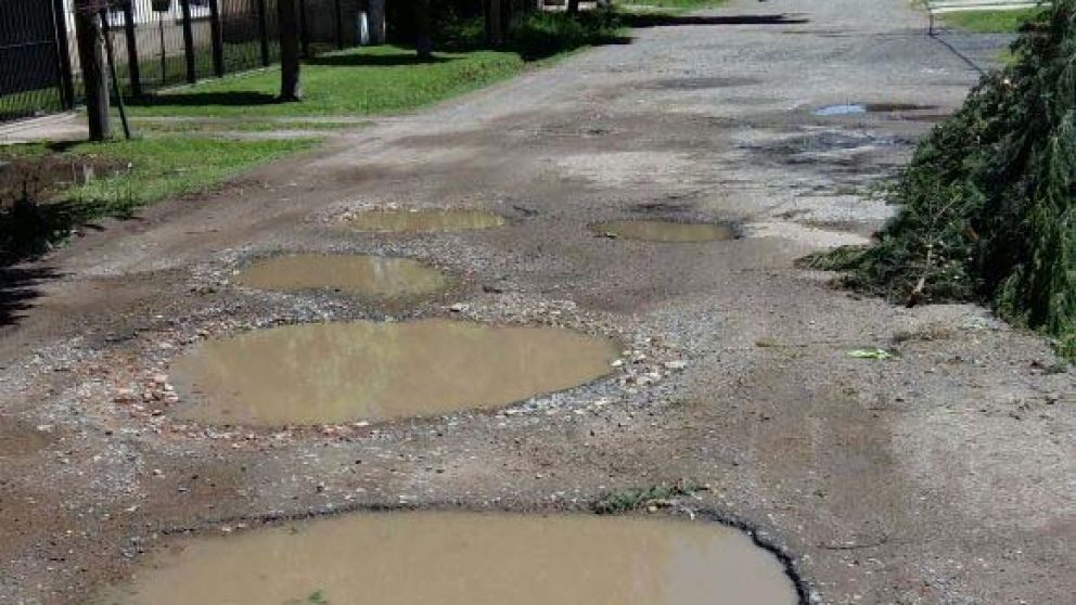 En Parque Leloir los vecinos hace cuatro años esperan el asfalto.