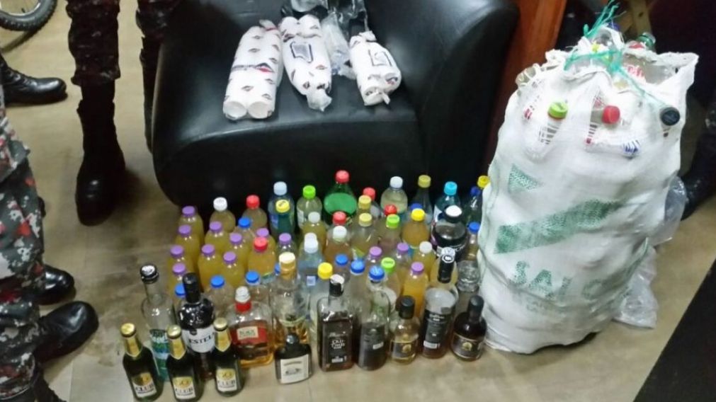 Diecisiete muertos por ingerir licor envenenado en Ecuador