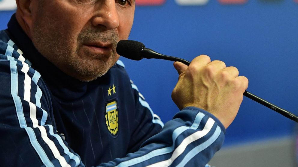 Sampaoli ya tiene al grupo de jugadores conformado para viajar a Rusia. (Télam)