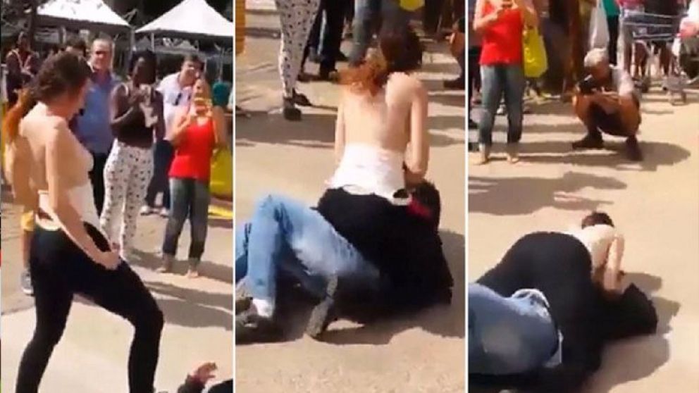 La mujer se cansó del acoso y estalló.