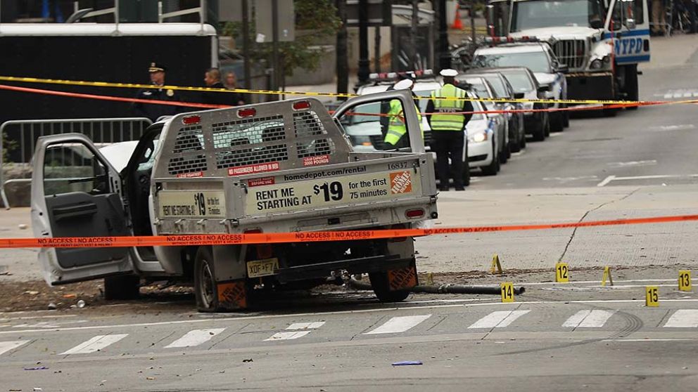 El rodado utilizado para la masacre en la "Gran Manzana". (AFP)