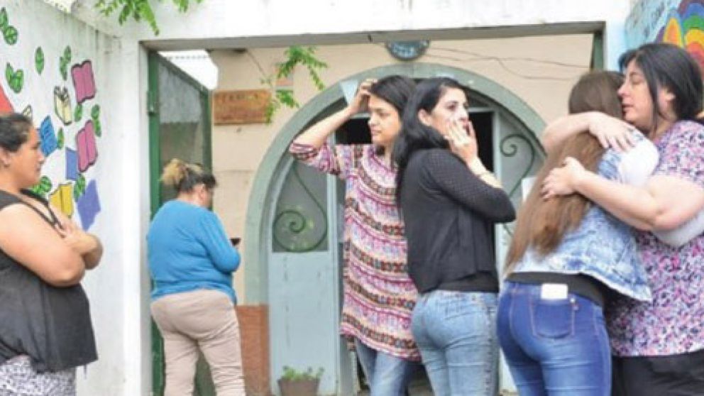 Dolor. El dinero del viaje será destinado a la reparación.