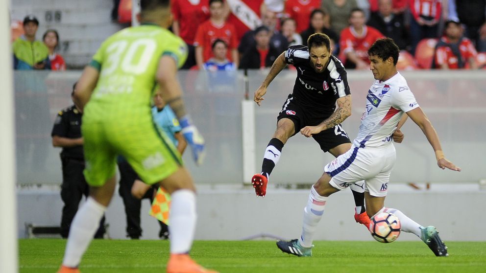 Martínez abrió la cuenta para el Rojo. (Fotobaires)