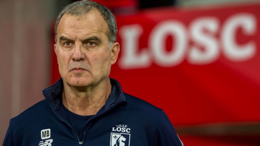 Bielsa no logra levantar cabeza con su equipo (AFP).