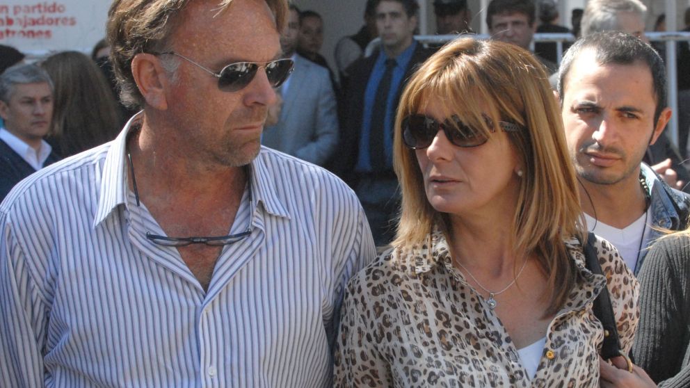 El retrato de los padres de la víctima en 2012 cuando comenzaba el juicio por el crimen de Matías Berardi.