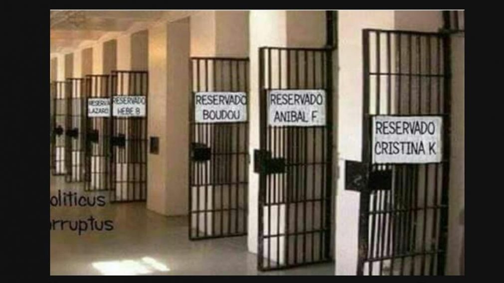 Los memes estallaron con la detención de De Vido.