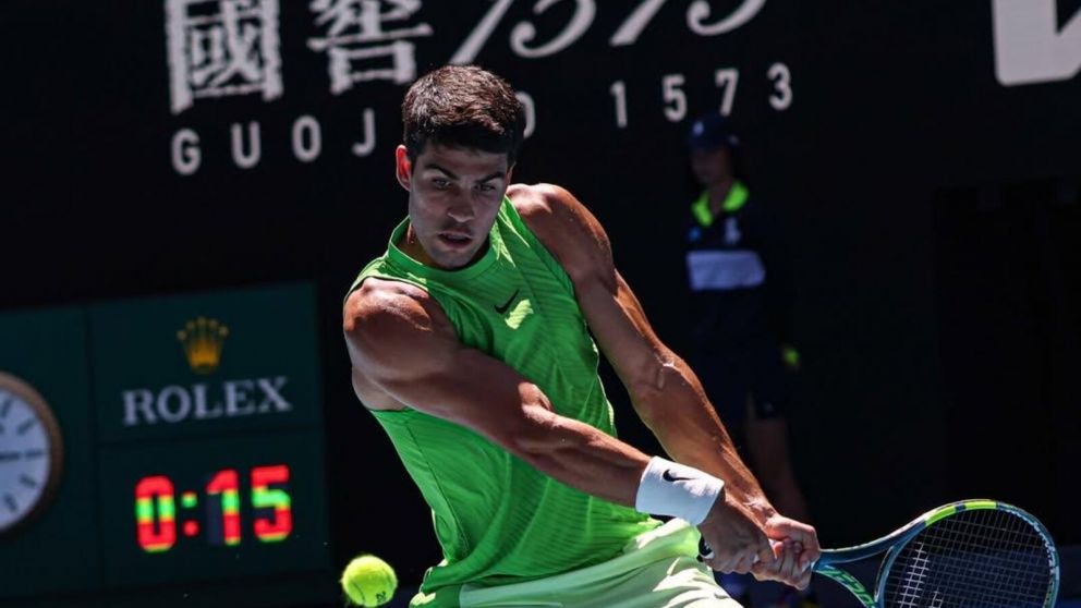 Alcaraz le ganó un partido inolvidable a Zverev y está en la final.