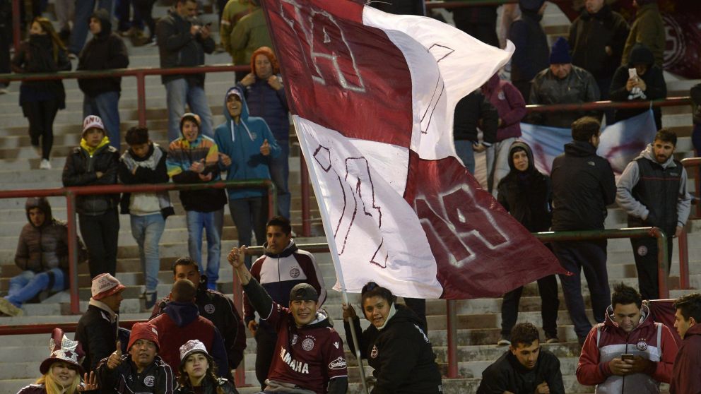 Solo hinchas locales en la vuelta. (Archivo)